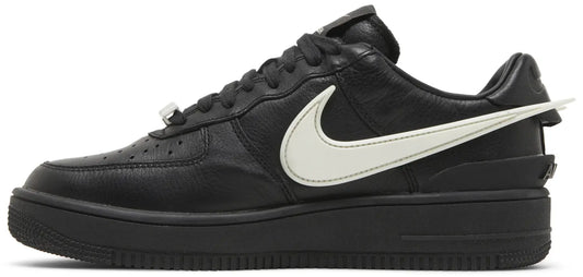 Air Force 1 Low - SP Ambush Black