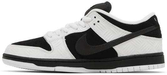 Dunk Low The TIGHTBOOTH