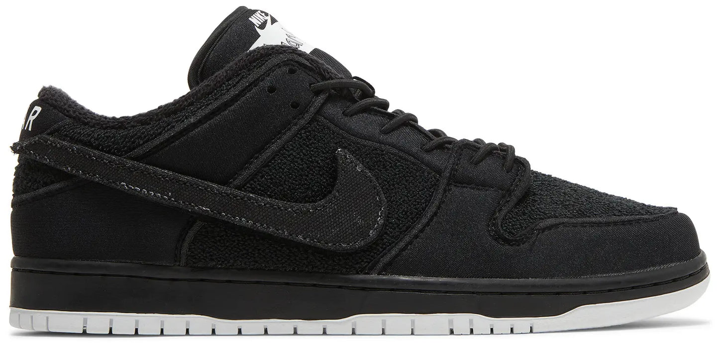 Dunk Low SB The Gnarhunters