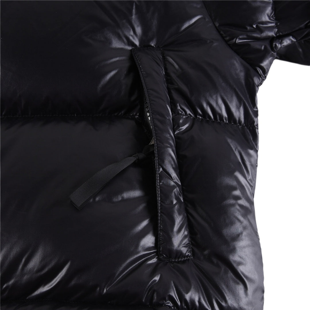 The North Face Short Nuptse 700 "Glossy Black"