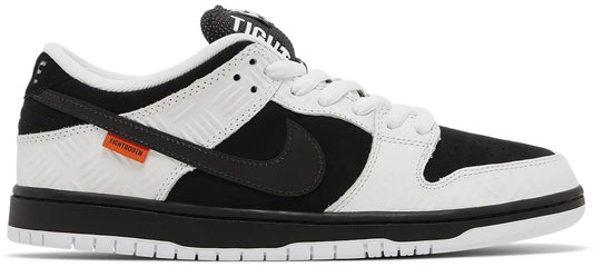 Dunk Low The TIGHTBOOTH