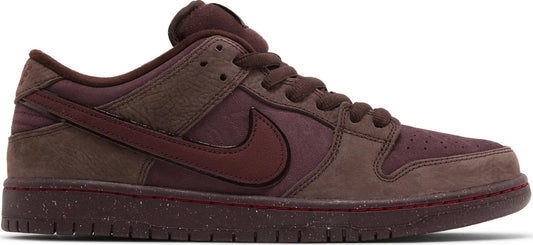 Dunk Low Pro SB City of Love Burgundy Crush