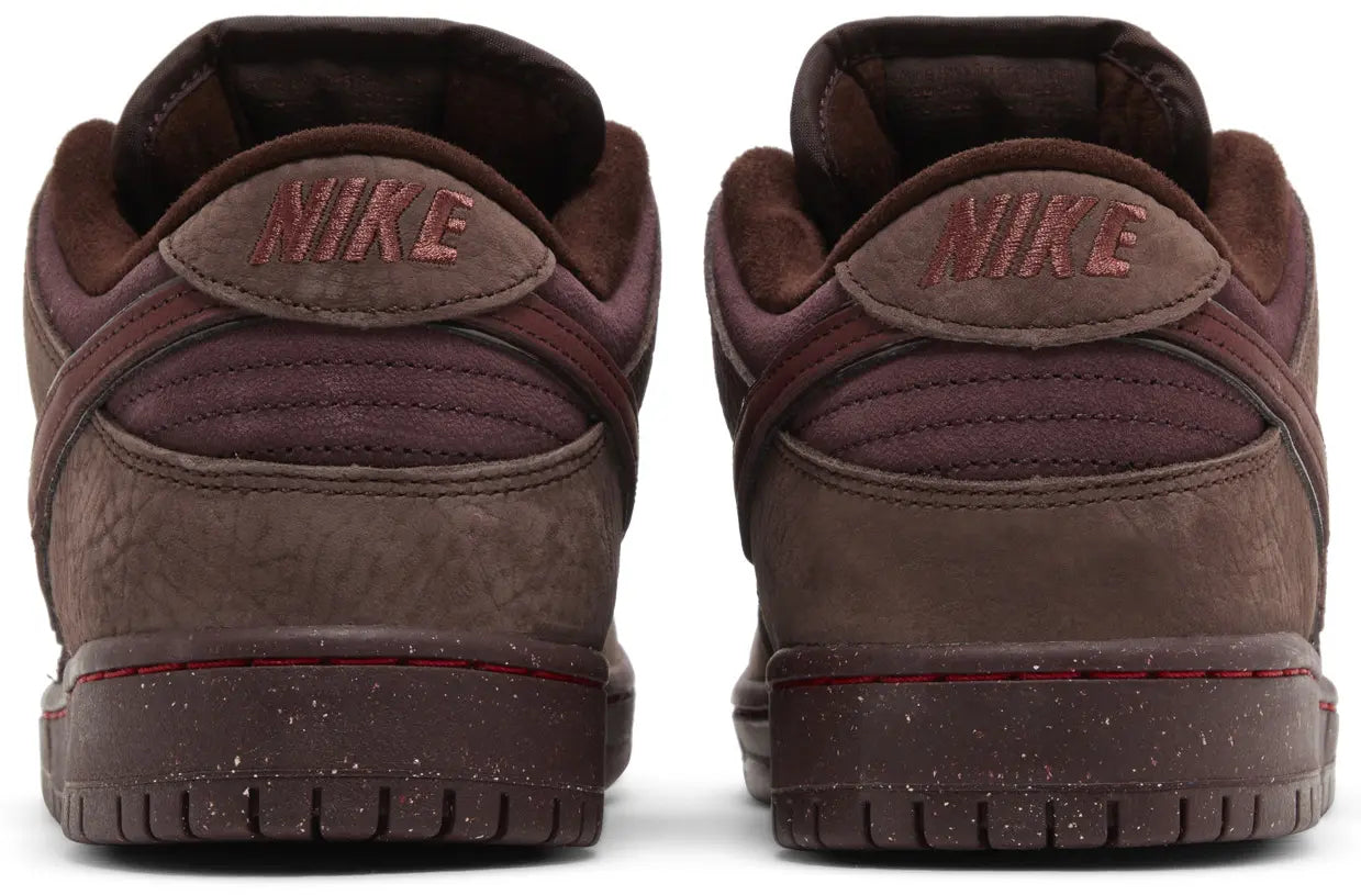 Dunk Low Pro SB City of Love Burgundy Crush