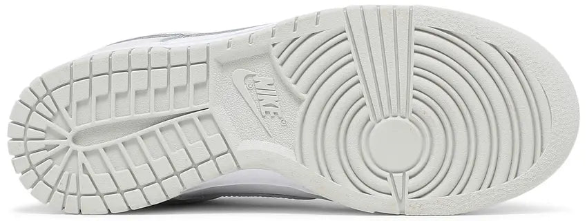 Nike Dunk Low - Photon Dust